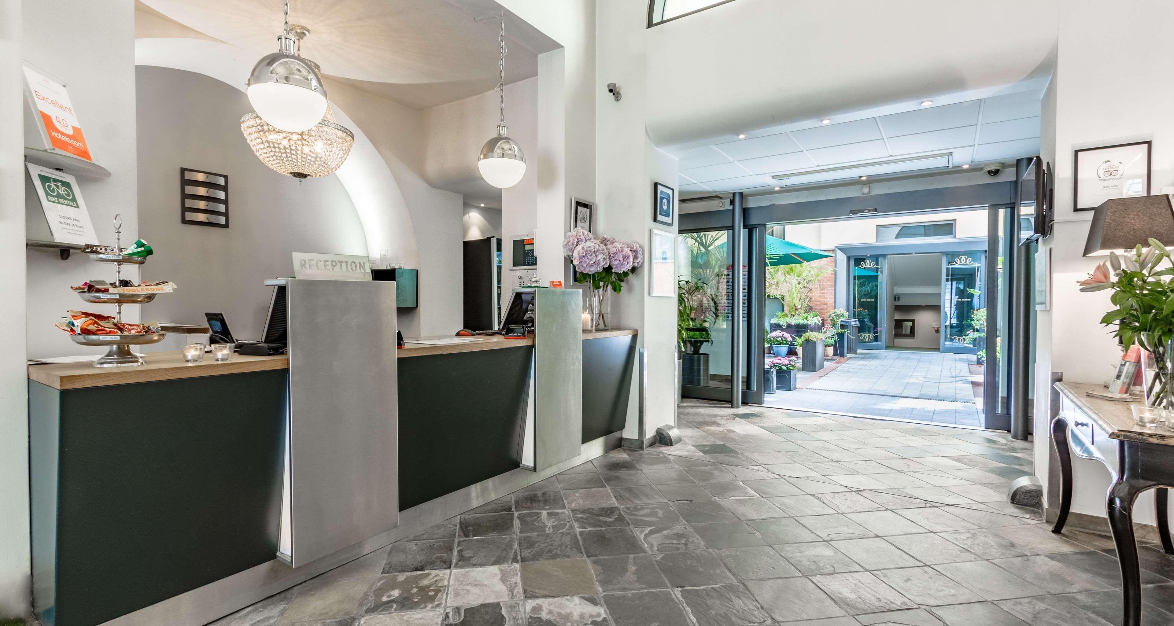 Western Hebron Hotel